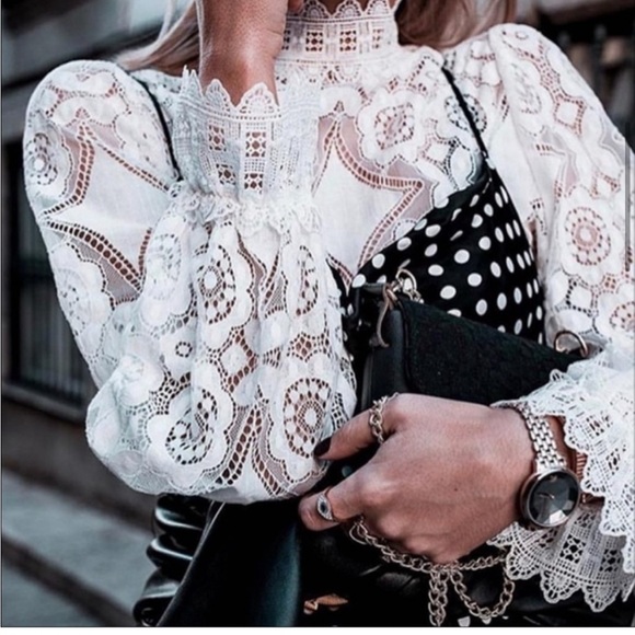 PERFECT PETALS WHITE LACE SEE-THROUGH TOP - Picture 9 of 11